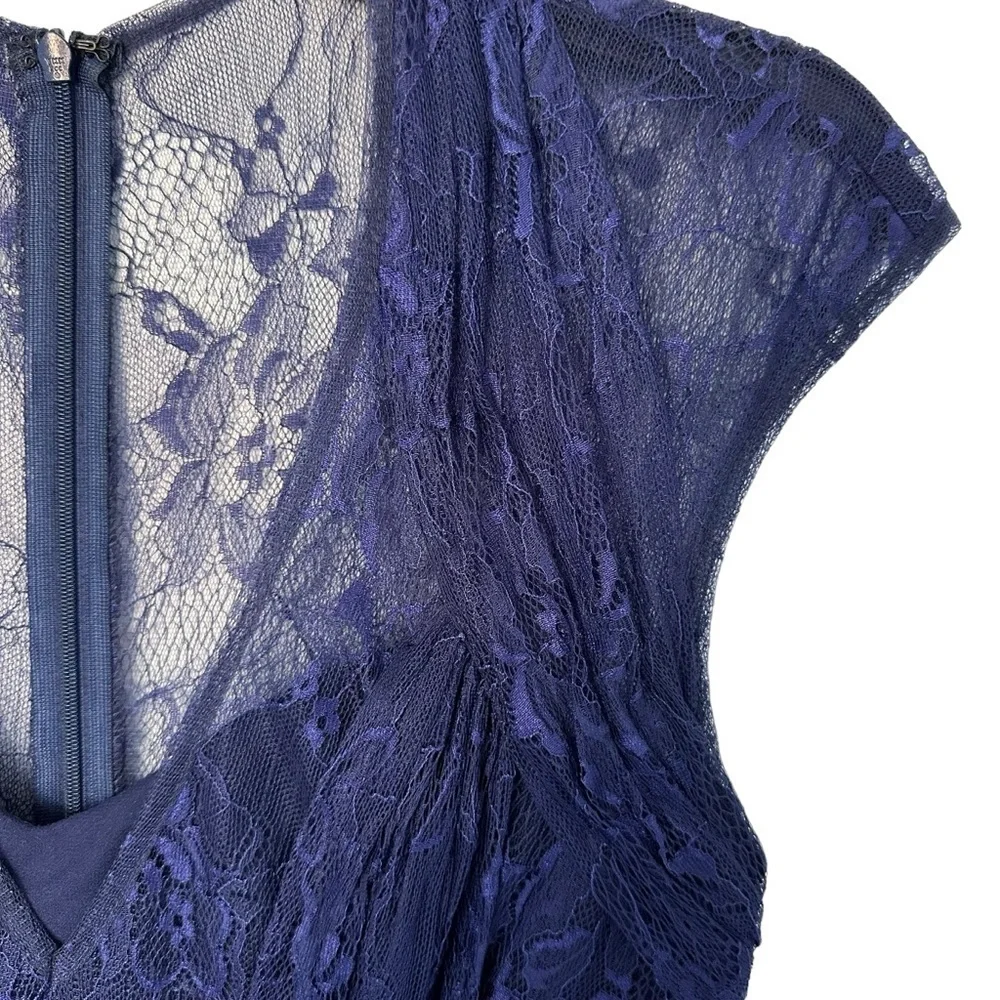 LAURA PETITE ROYAL BLUE V-NECK RHINESTONE DETAIL PROM FORMAL EVENING GOWN SIZE 4 - Picture 11 of 16